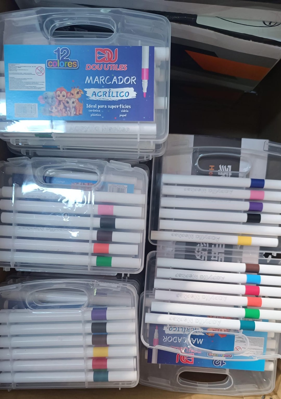 PLUMONES ACRILICOS x12