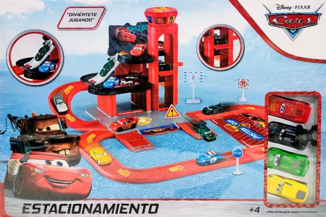 PISTA DE ESTACIONAMIENTO CARS